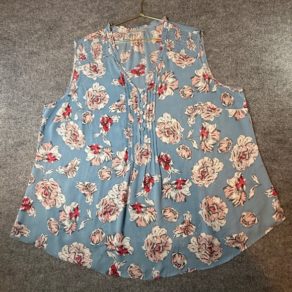 Daniel Rainn Tops - Daniel Rainn Blue Floral Pintuck Smocked Sleeveless Blouse DX17506PR1